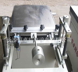 專業(yè)廠家自產(chǎn)自銷，供應(yīng)高品質(zhì)全自動布料絲印機(jī)——價格、圖片及通訊設(shè)備詳解